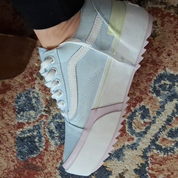 Old school stacked vans - Picture 6 of 12